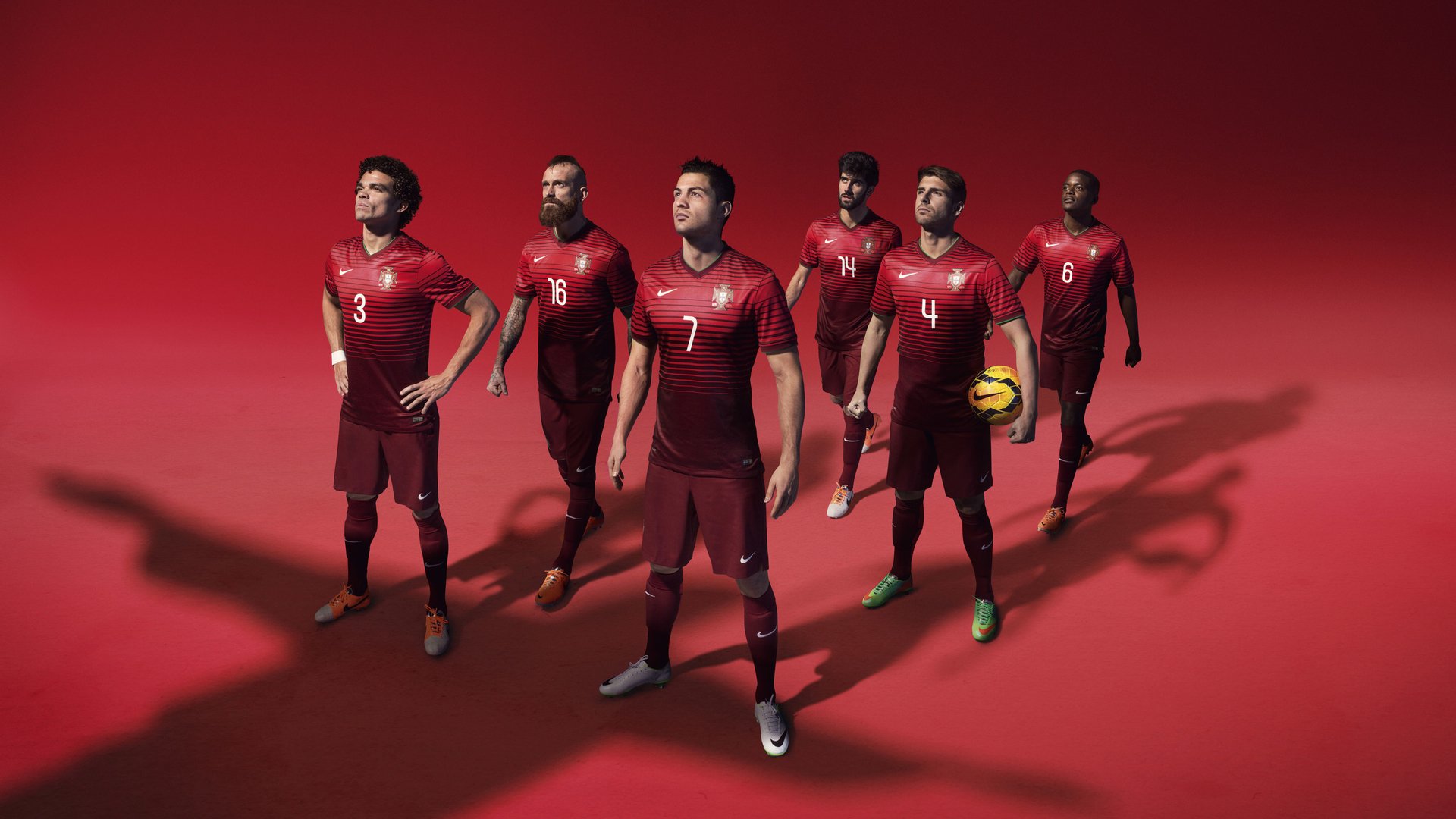 日本队官宣伦敦友谊赛对决英格兰 森保一与图赫尔合影预热战术对话